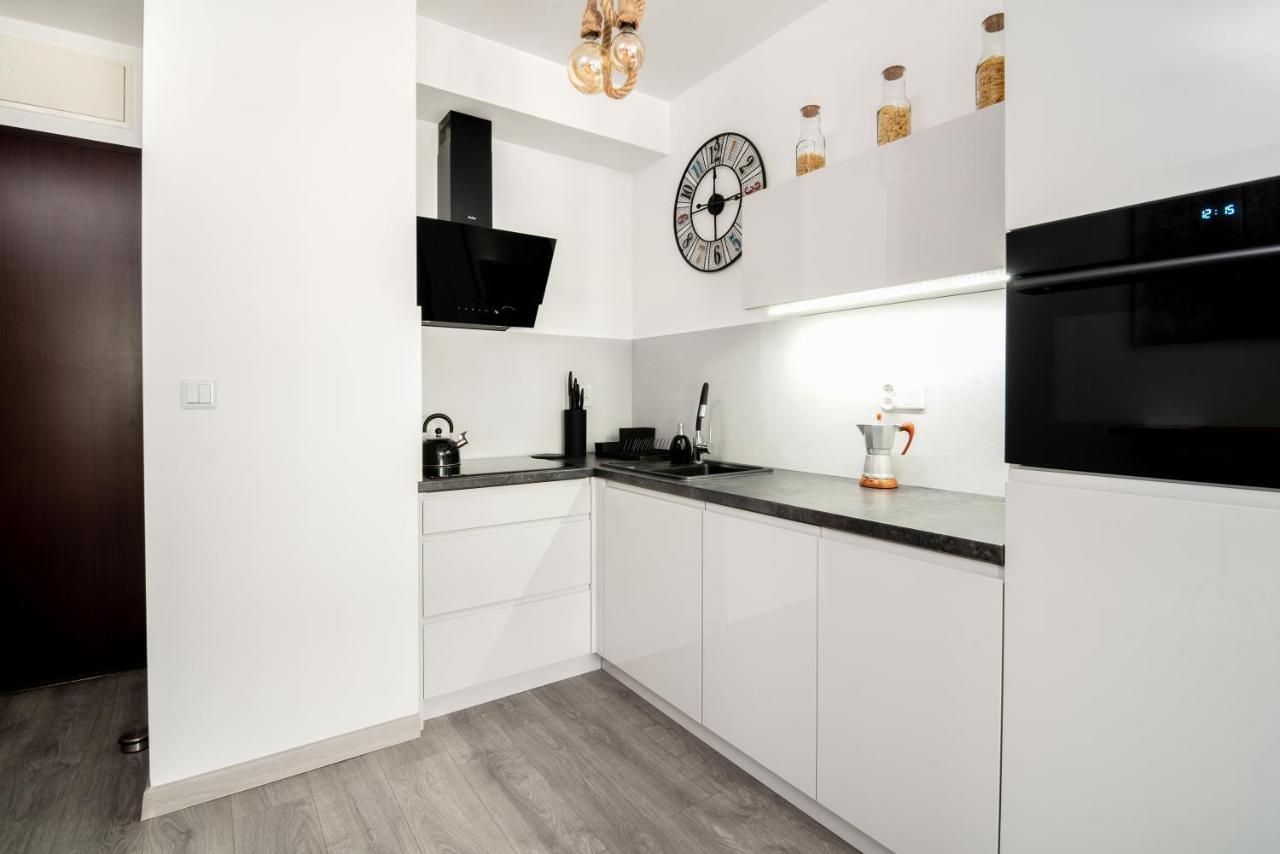Unique Apt Eve - Free Garage Krakow Dış mekan fotoğraf