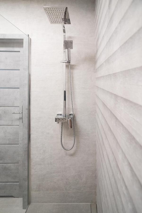 Unique Apt Eve - Free Garage Krakow Dış mekan fotoğraf